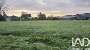 Terrain à bâtir à Livré-sur-Changeon (35450)