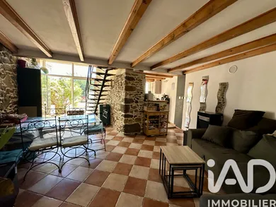 Village house in Peret (34800)