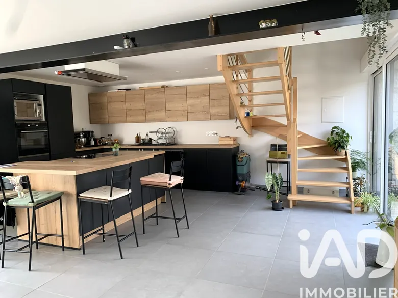 Maison 7 pièces 180 m² · à Blois · 180 m² · 282 000 €