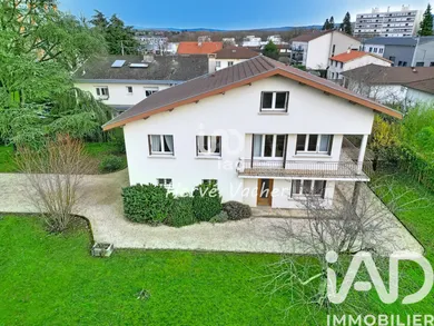 Maison traditionnelle à Bourg-en-Bresse (01000)