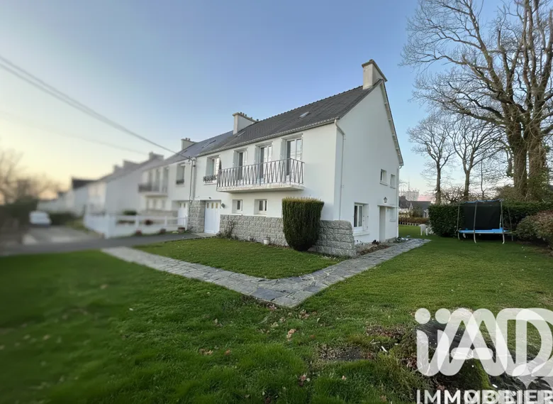 Maison 4 pièces 113 m² · à Carhaix-Plouguer · 113 m² · 120 000 €