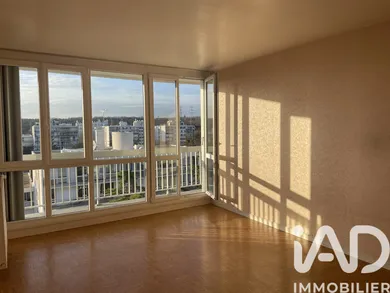 Apartment in Chelles (77500)
