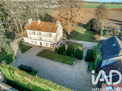 Mansion in Varreddes (77910)