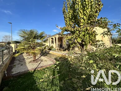 Townhouse in Terrasson-Lavilledieu (24120)