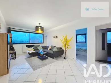 Appartement à Le Coudray-Montceaux (91830)