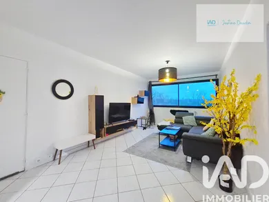 Appartement à Le Coudray-Montceaux (91830)