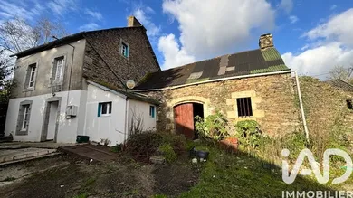 Maison de campagne à Pleyben (29190)