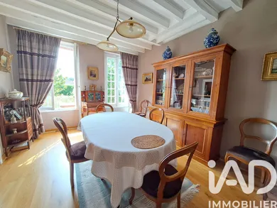 Maison de campagne à Venizy (89210)