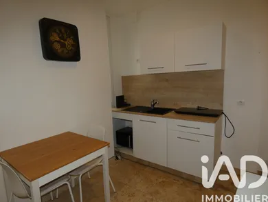 Immeuble à Avignon (84000)