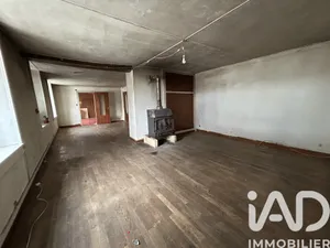 Immeuble à Hauts de Bienne (39400)