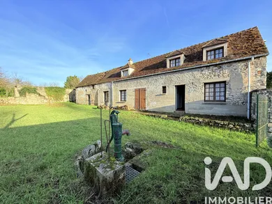 Longère à Barbey (77130)