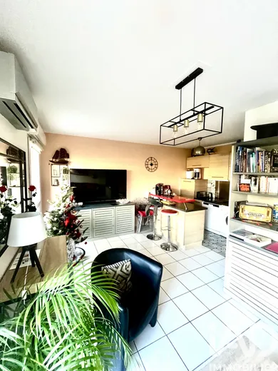 Apartment in Balaruc-les-Bains (34540)
