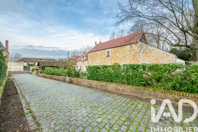 House in Moissy-Cramayel (77550)