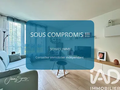 Apartment in Yerres (91330)