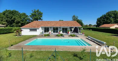 House in Sault-de-Navailles (64300)