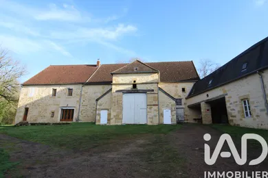 Ferme à SAINT SULPICE (58270)