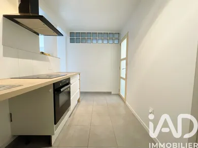 Immeuble à Radenac (56500)