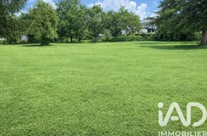 Terrain à bâtir à Val-de-Virieu (38730)