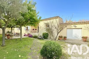 Maison traditionnelle à Caderousse (84860)