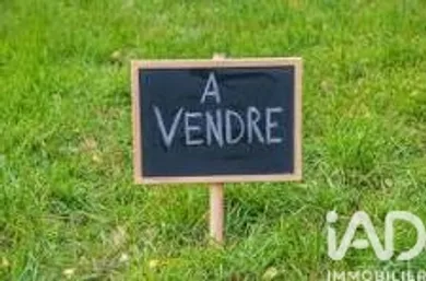 Terrain à Saint-Maximin-la-Sainte-Baume (83470)