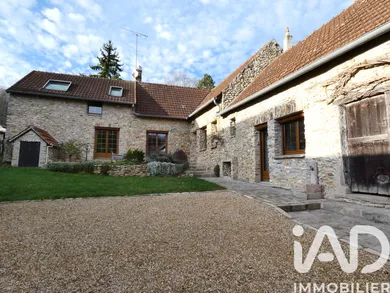 House in Raizeux (78125)