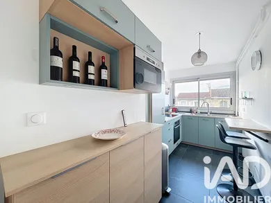 Apartment in Le Bouscat (33110)