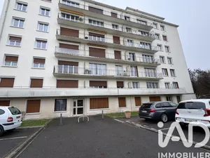 Apartment in Troyes (10000)