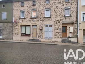 Immeuble à Saint-Victor (07410)