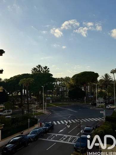Apartment in Cannes (06400)
