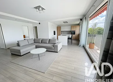 Apartment in Neuilly-sur-Seine (92200)