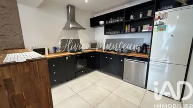 Townhouse in Les Herbiers (85500)