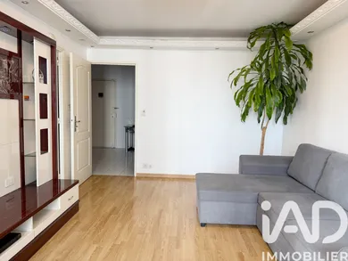 Apartment in Aubervilliers (93300)