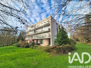 Appartement à Évry (91000)