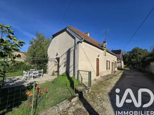 Maison de village à Perrigny-sur-l'Ognon (21270)