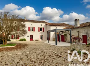 Maison à Fouqueure (16140)