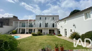 Townhouse in Les Herbiers (85500)