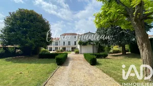 Townhouse in Les Herbiers (85500)