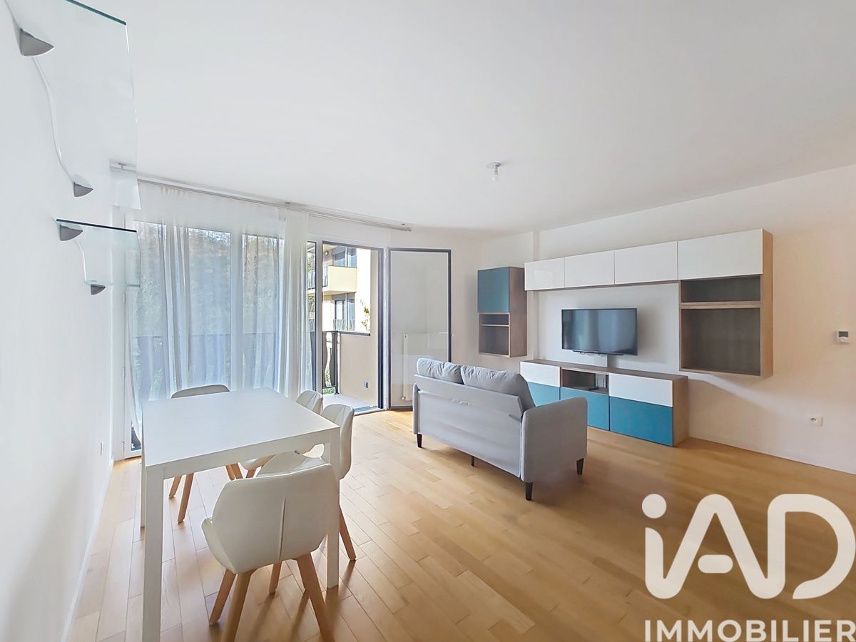 Appartement 2 pièces de 48 m² à Suresnes (92150)