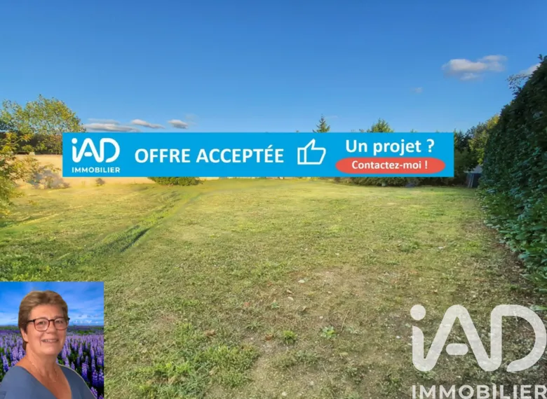 Terrain 648 m² · à Alixan · 80 000 €
