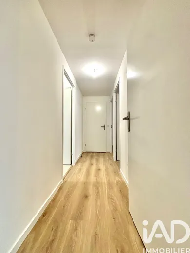Apartment in Coupvray (77700)