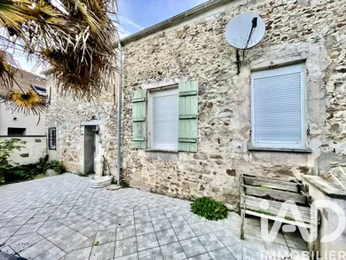 Maison à Le Châtelet-en-Brie (77820)