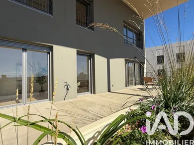 Duplex à Bordeaux (33800)