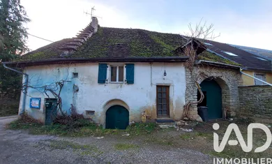 Village house in Macornay (39570)