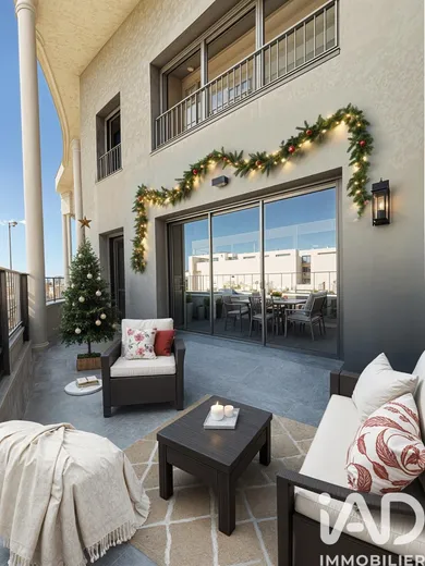 Duplex à Bordeaux (33800)