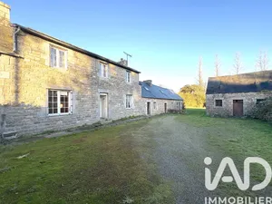 Maison à Bourbriac (22390)