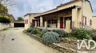 Maison à Saint-Julien-de-Peyrolas (30760)