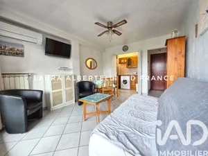 Apartment in Six-Fours-les-Plages (83140)