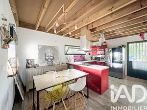 Maison à Saint-Pierre (97410)