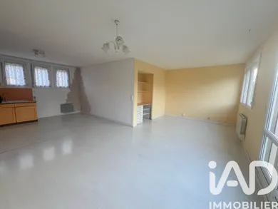 Apartment in Coulommiers (77120)