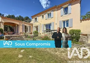 House in Eyragues (13630)